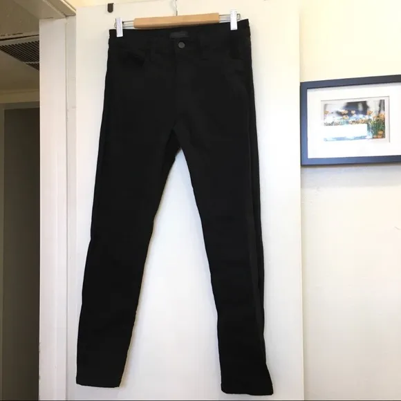 UNIQLO MEN BLACK JEANS