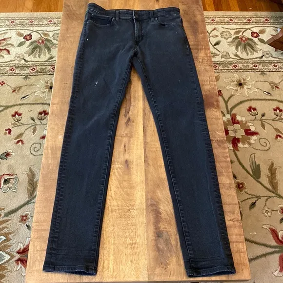 Uniqlo Jeans 32x34