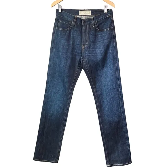 Uniqlo Men’s Jeans Actual Size 30x34.5 Dark Wash Straight Leg