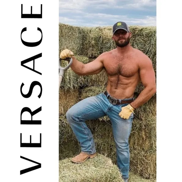 Versace Faded Jeans 32w x 31i Made in Italy Gently worn 100% cotton