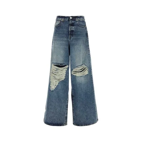 VETEMENTS Denim jeans
          
      NWT
