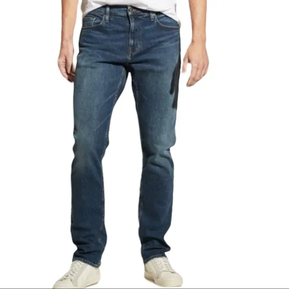 34W 32”L Vince Straight Leg Plain Pocket Med. Wash Jeans