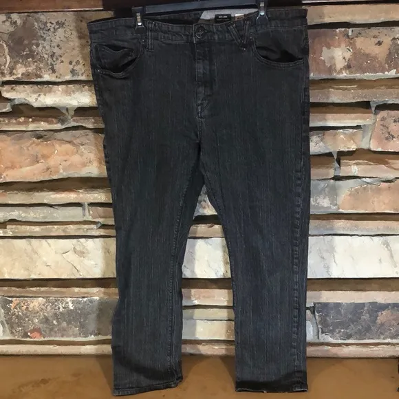 Volcom Solver Modern Straight Black Jean