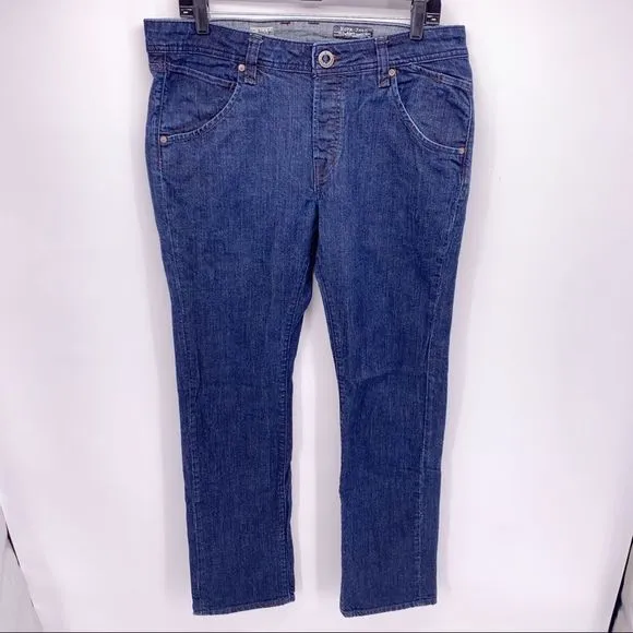 Volcom Nova Modern Straight Leg Jeans Size 34