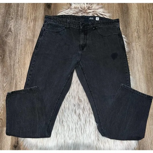 Volcom men’s black jeans solver modern straight