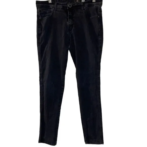 Skinny 2X4 Jeans by: Volcom
