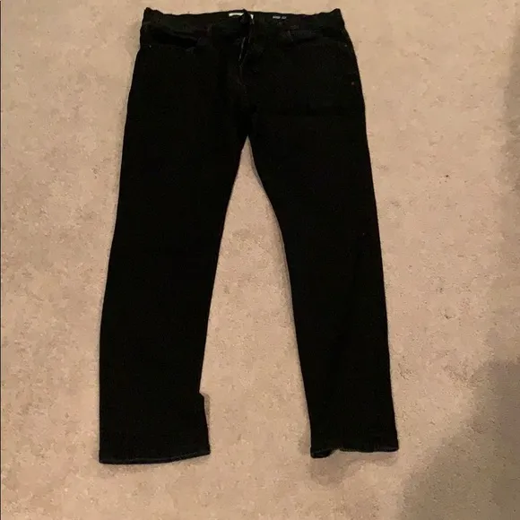 Men’s black jeans