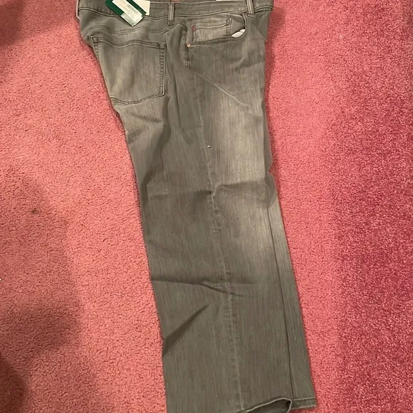 War + Wef Straight Fit Jean