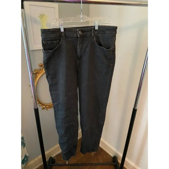 Warp + Weft Dublin Style Relaxed Straight Fit Dark Jeans Size 32 X 26 NWOT