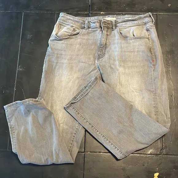 Warp+Weft grey jeans. Size 34/30. Denim