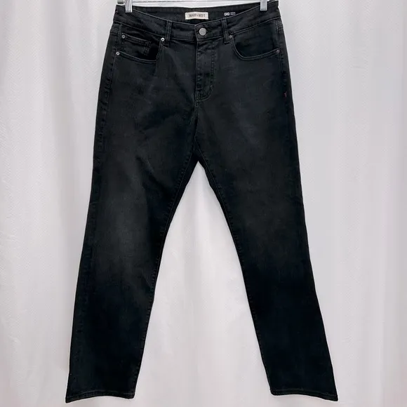Warp + Weft men’s Chicago straight black jeans