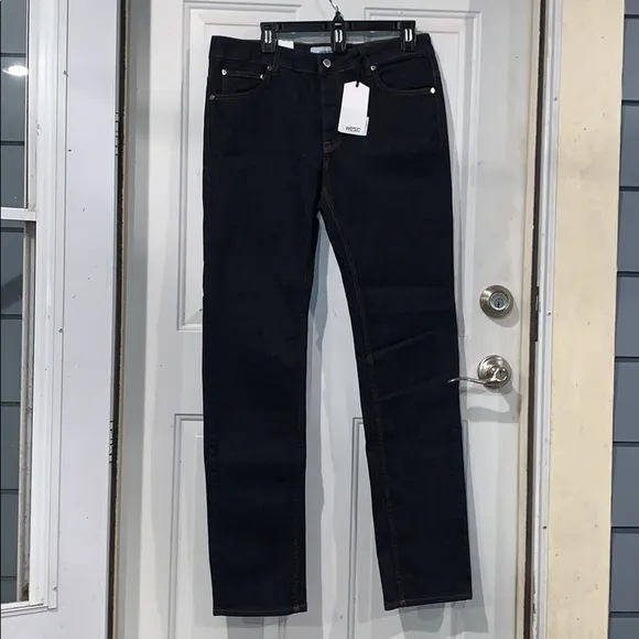 Men’s Dark Denim Pants
          
      NWT