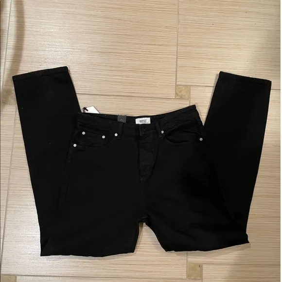 NWT Wesc Black Jeans “Bob Ripped” (W 32, L 32)
          
      NWT