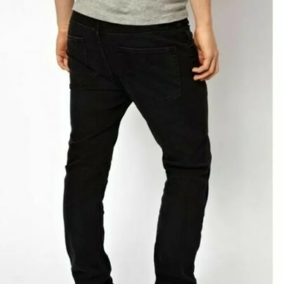 𝅺WESC Men Jeans BNWT  slim fit ripped new
          
      NWT