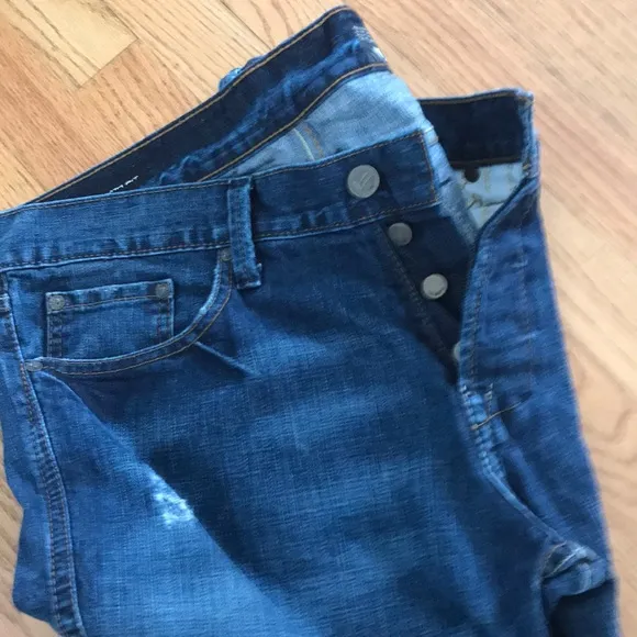 William Rast distressed jeans. 38 x 34