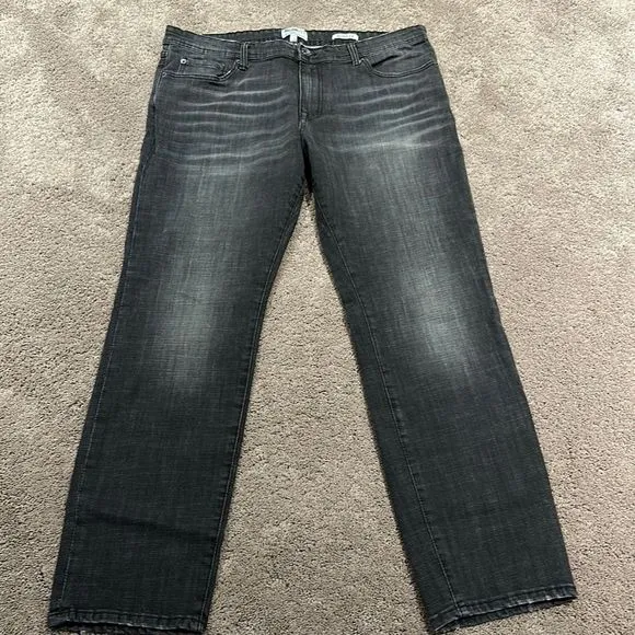 Stretch black men’s denim! William Rast size 38x30