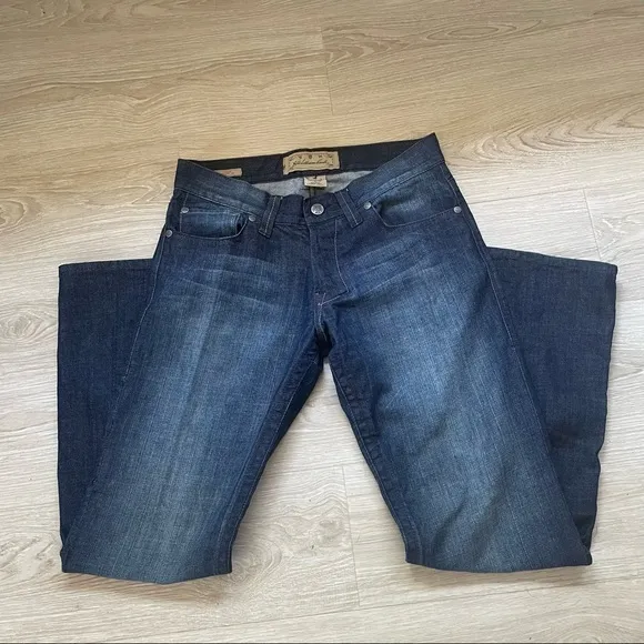 William Rast Ben straight leg jeans 34‎
