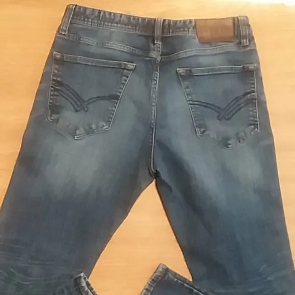 William Vast Jean's