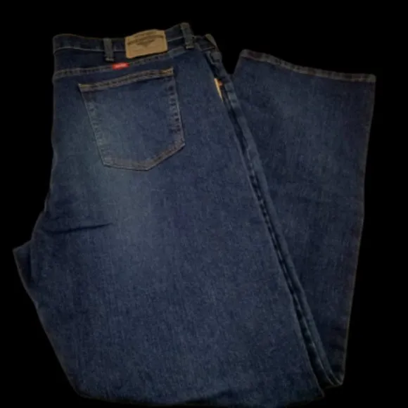 Wrangler Five Star Premium Mens Denim Relaxed Fit Jeans Blue Size 42x32
          
      NWT