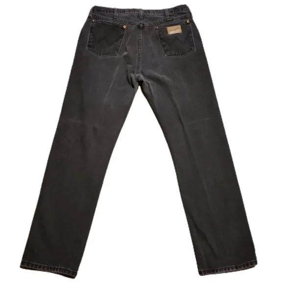 Wrangler Black Jeans Western Denim Outdoor Classic 13MWZWK Men's 35x34 Pre-owned