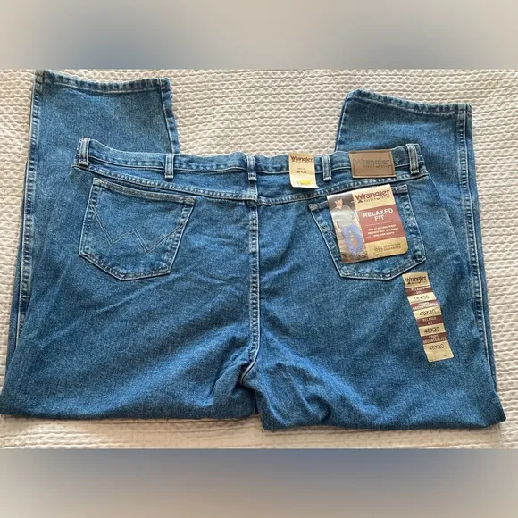 Wrangler Rugged Relaxed Fit Jeans Men's 48x30 Denim Blue
          
      NWT