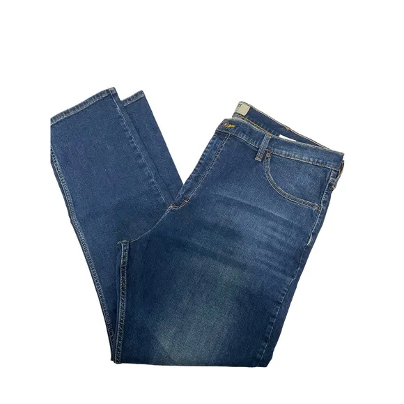 Wrangler Authentics Men's Classic 5-Pocket Cotton Relaxed Fit Jean
          
      NWT
