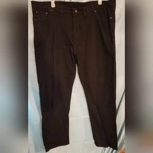 Mens big and tall black wrangler jeans 46x32