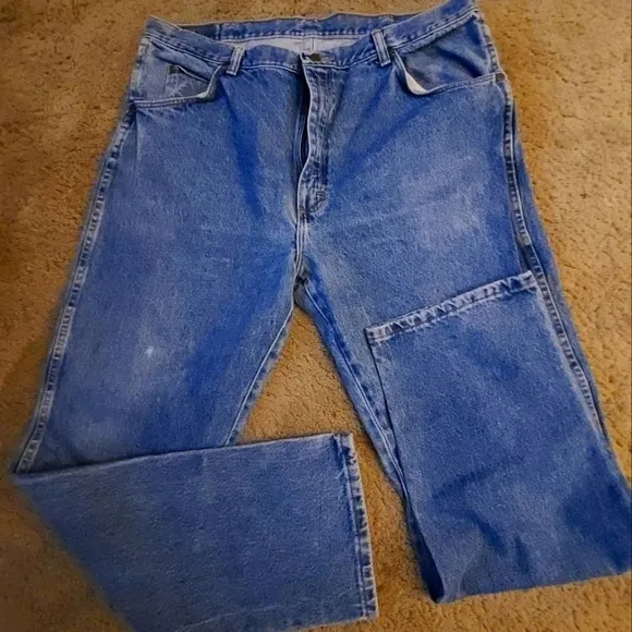𝅺Wrangler Jeans