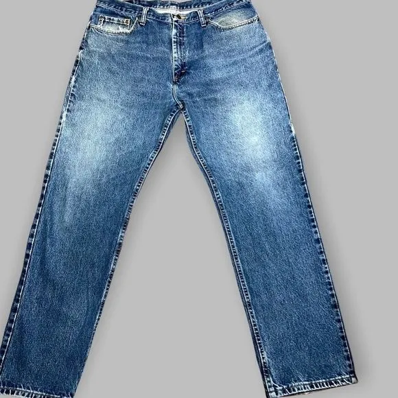 Vintage wrangler men’s jeans size 38x32