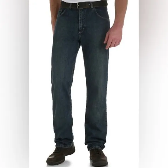 Mens Wrangler Jeans Size 50 NWT