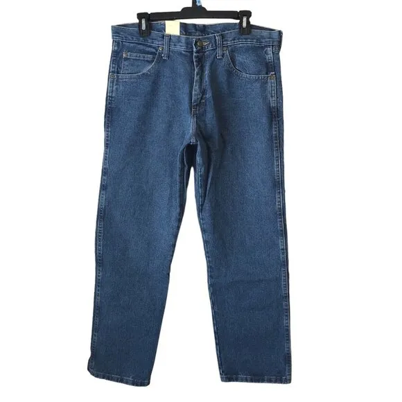 NEW Wrangler Rugged Wear Relaxed Fit Jeans Blue Denim Mens 33 x 30
          
      NWT