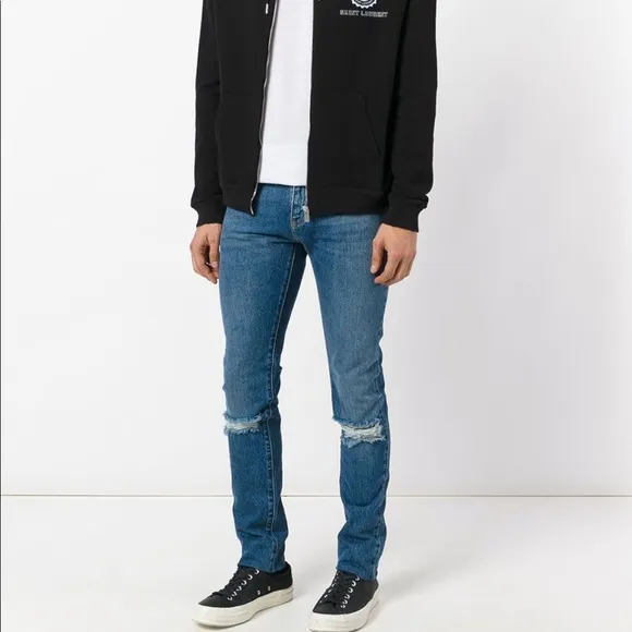 BRAND NEW SAINT LAURENT MEN DENIM DISTRESS JEANS
          
      NWT