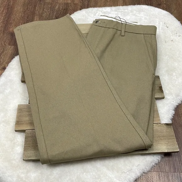 Zara NWT 05 Standard Contemporary Fit Tan Slim Straight Jeans
          
      NWT