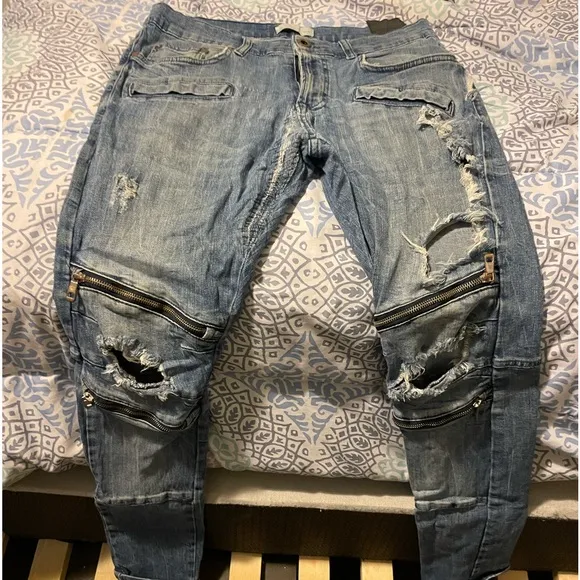 Zara Distressed Skinny Jeans