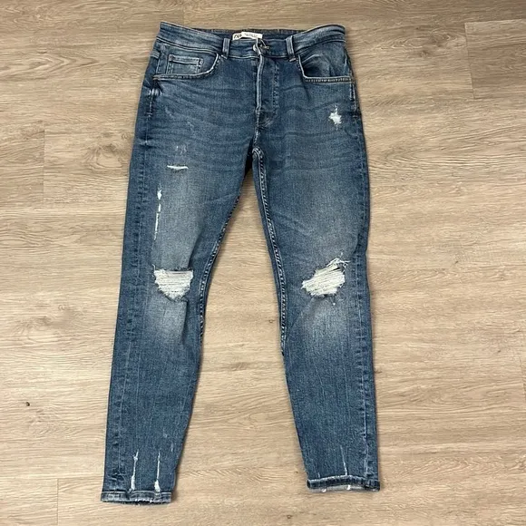 Zara blue jeans