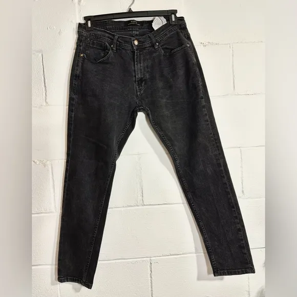 Zara Man Skinny Leg Denim Jeans Black size US 36