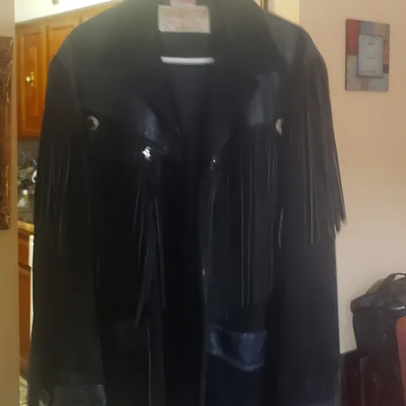 Mens Size 40 Vintage Western  Authentic Styling  Suede Cowhide Leather Jacket.