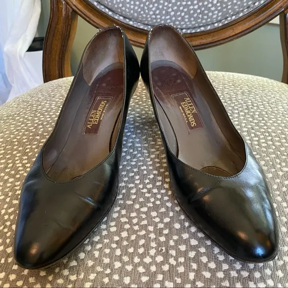 Vintage Black Leather Heel Size 8