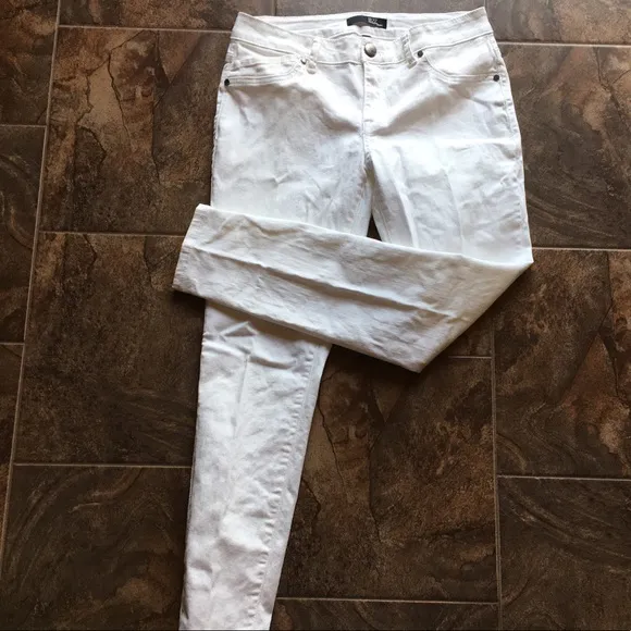 1822 white jeans