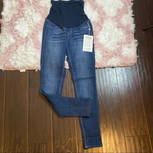 NWT 1822 Denim Maternity Skinny Jeans Size 27
          
      NWT