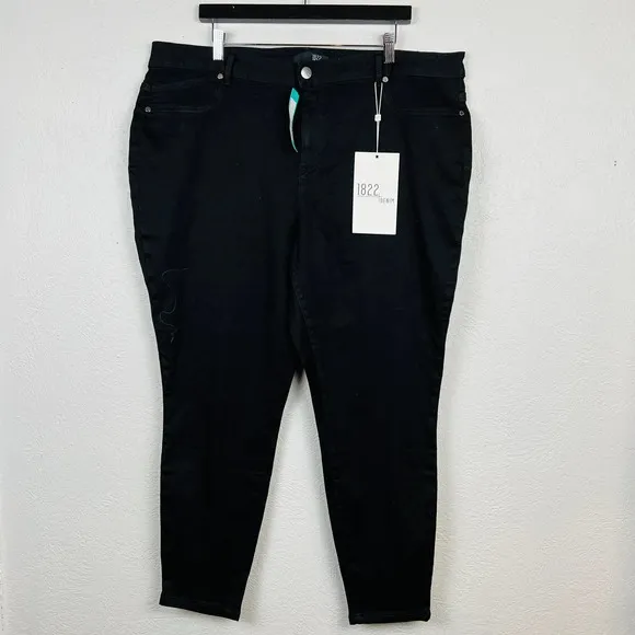 NEW! 1822 Denim x Stitchfix Jefferson High Rise Skinny Jeans Black - 24W
          
      NWT