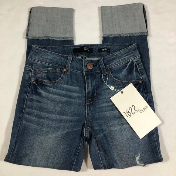 NEW 1822 Denim Womens 26 Crop Skinny Jeans Cuff Distressed #CJ8C1207C3E NWT $48
          
      NWT