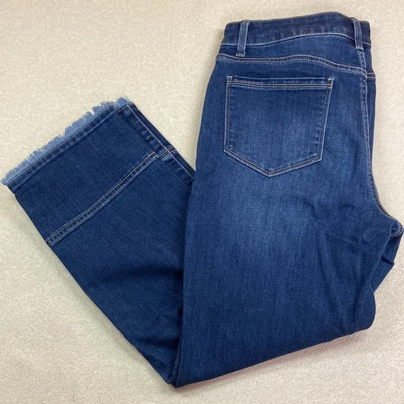Susan Graver Cropped Straight Leg Jeans 10P