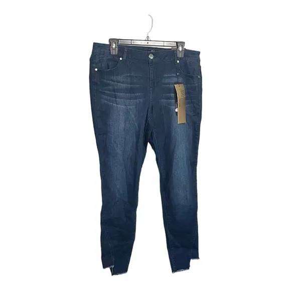 1822 Denim Jeans Ankle Skinny Jean with Step Hem Blue Size 32 / 14 NWT
          
      NWT