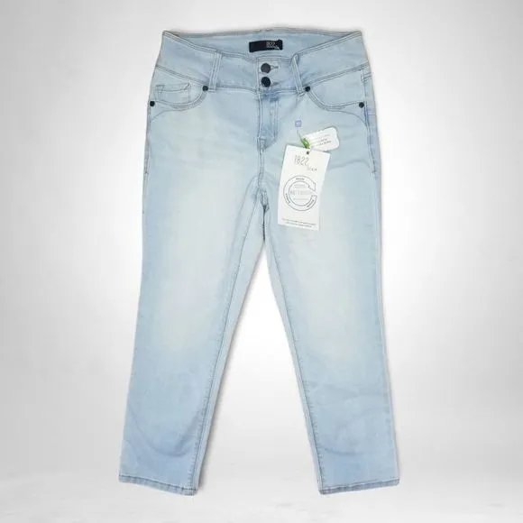 1822 Denim | re:Denim Light Wash Crop Skinny Jean's Sz 27
          
      NWT
