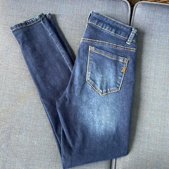 𝅺1822 denim, size 6 skinny jeans