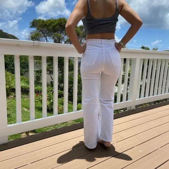 $225 3x1 Nicolette White Jeans.  Aspen 24 women’s
          
      NWT