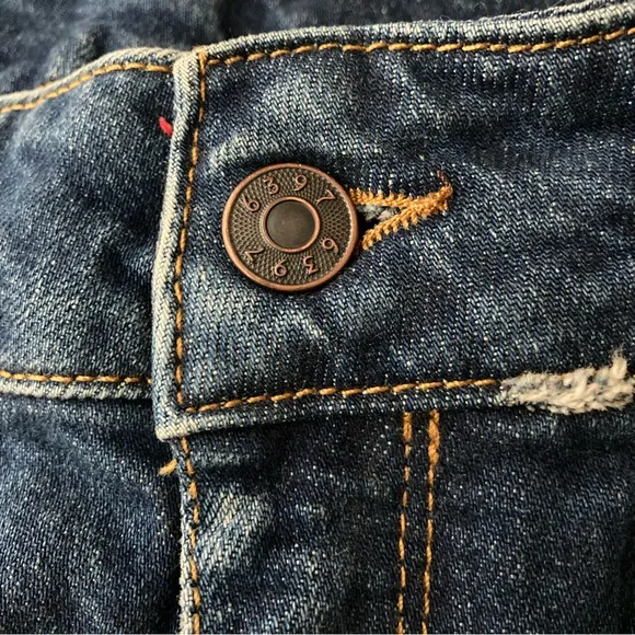 6397 Women’s Mini Skinny Jeans
