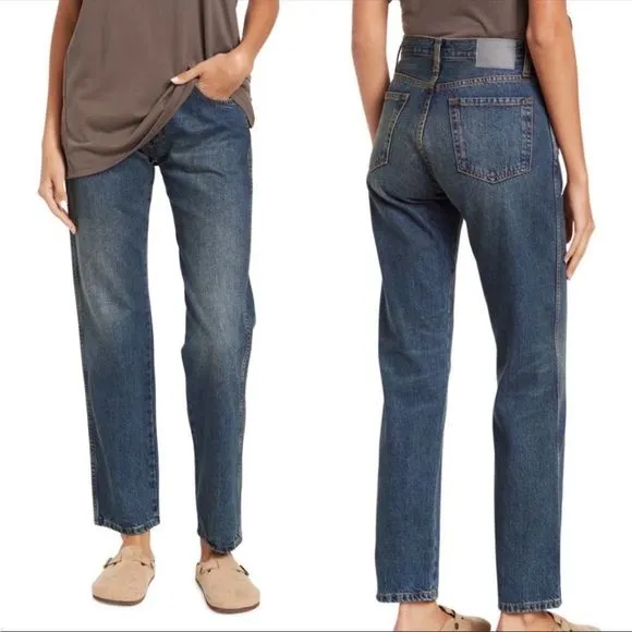 6397 contemporary straight jean one year wash size 26 NWT
          
      NWT