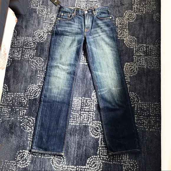 7 SEVEN Standard Classic Straight Leg Jeans 👖!
          
      Boutique
